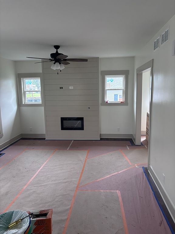 155 E Miller Ave - Property Image