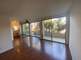 11920 Mayfield Ave, Los Angeles, CA 90049