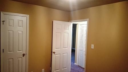 2nd image of 425A Alma Ln