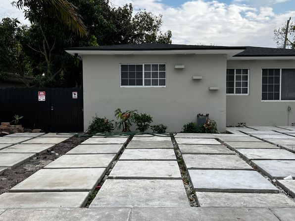 780 NW 141st St Unit A