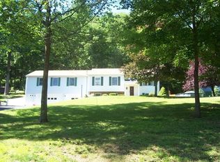 681 Harmony Brass Castle Rd, Phillipsburg, NJ 08865