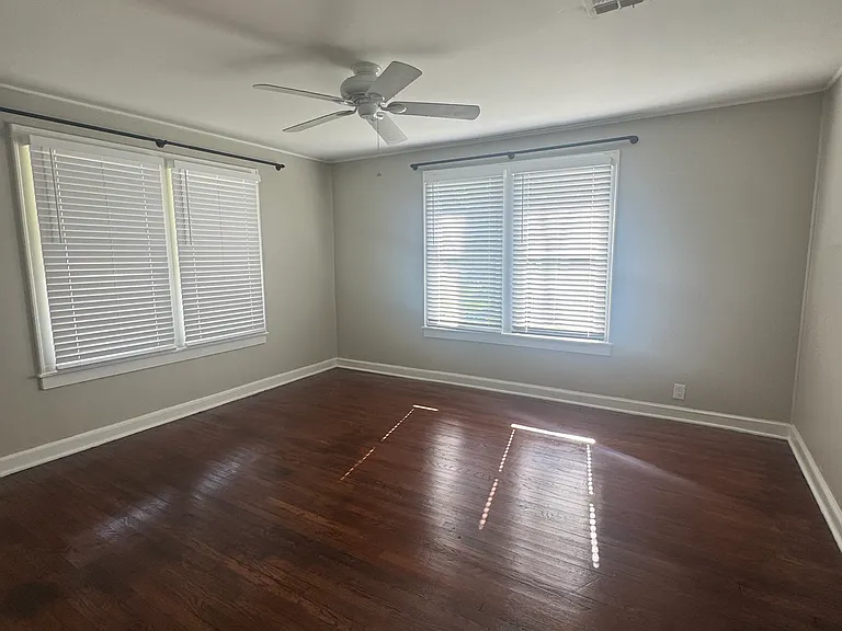200 Elm St — Photo 16