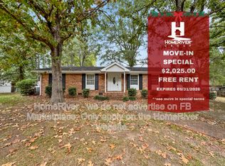 136 Old Meadowbrook Rd, Mooresville, NC 28115