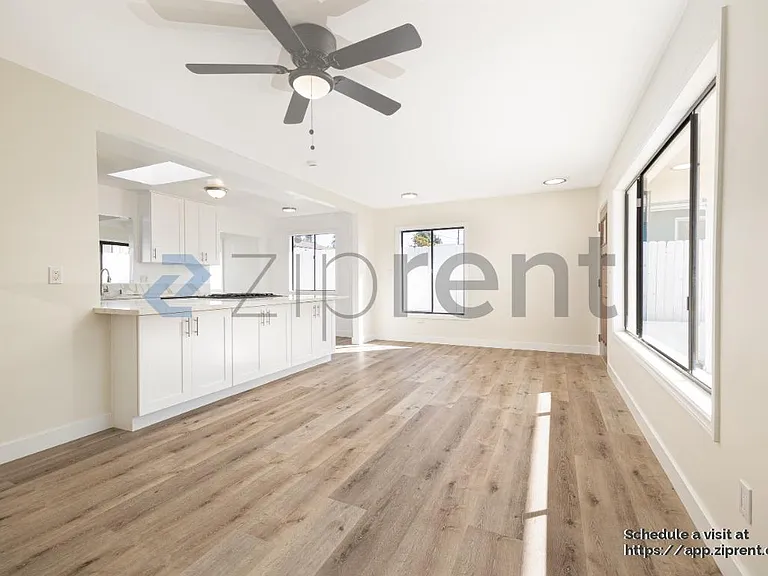 4914 Zion Ave — Photo 1