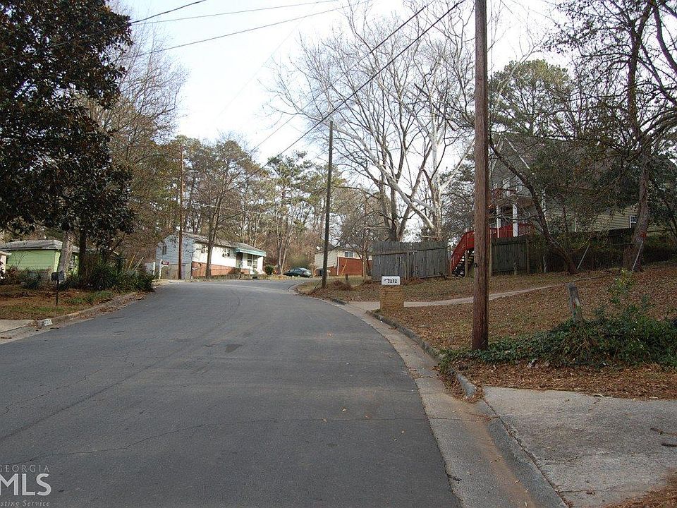 2nd image of 2220 Addison Pl NW