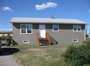 1301 Sundance Cir, Belle Fourche, SD 57717