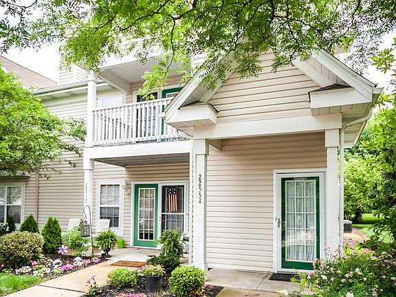 3rd image of 22554 Lenox Dr #G70