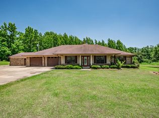 1091 Heafner Rd, Batesville, MS 38606