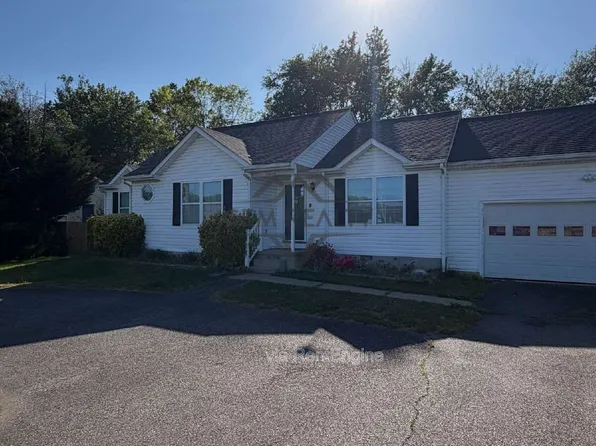 11016 Leavells Rd, Fredericksburg, VA 22407