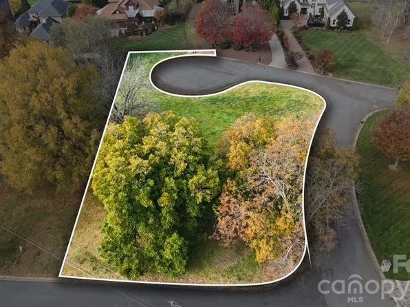 104 Hickory Hill Rd, Mooresville, NC 28117