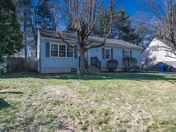 4th image of 19 Marmon Ct