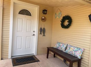 1260 1st St, Monterey, CA 93940