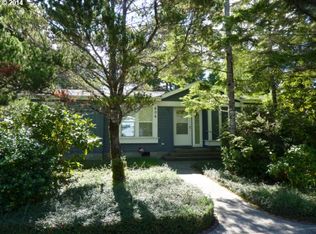 606 Glenbrook Cir, Florence, OR 97439