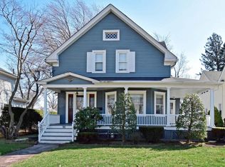 90 E Main St, Freehold, NJ 07728