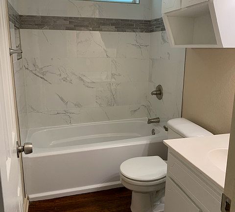 4th image of 1008 W Avenue B