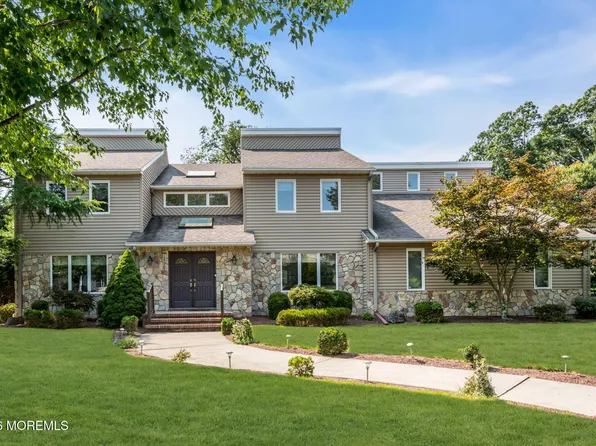 15 Oxford Drive, Ocean Twp, NJ 07712