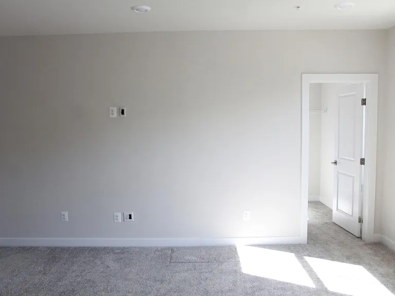 13274 Woodland Park Rd — Photo 7