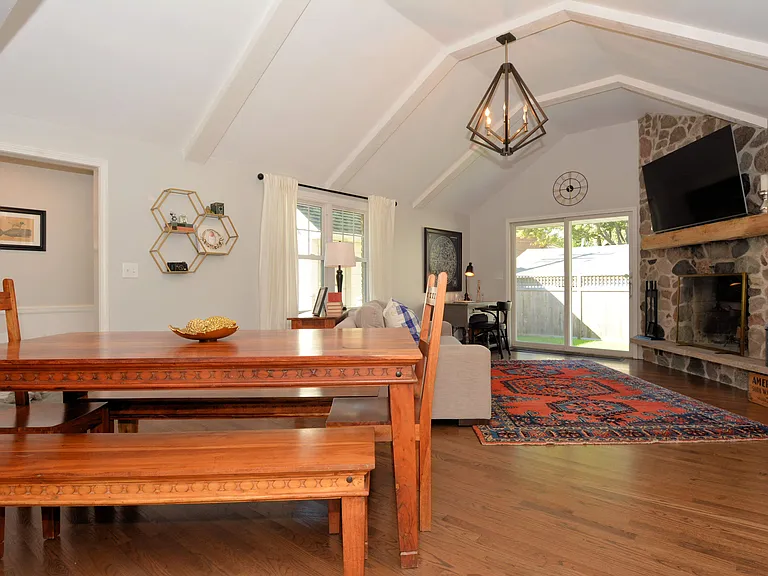 5677 N Consaul Pl — Photo 17
