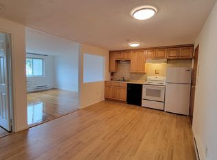 (Undisclosed Address), Stoughton, MA 02072