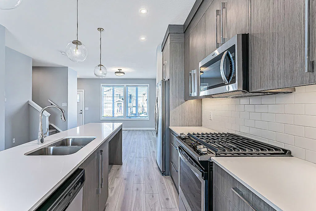 724 Walgrove Blvd SE (CP022A) — Photo 4