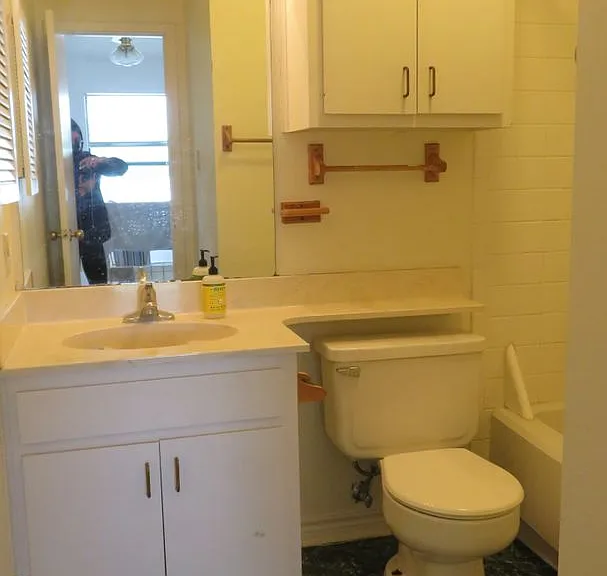 106 E 30th St #306 — Photo 9