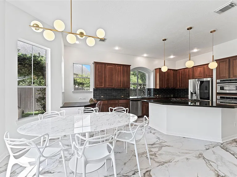 18 Degas Park Dr — Photo 19
