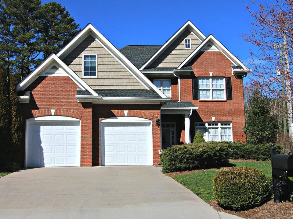 1st image of 8105 Crimson Tree Ln