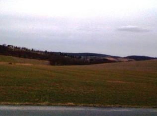 8057 Leaser Rd, Kempton, PA 19529