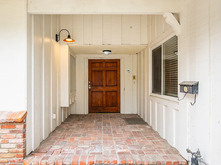 5901 Hanna Ave — Photo 13