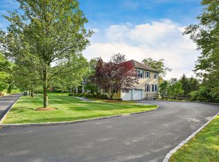 120 Bedford Rd, Sleepy Hollow, NY 10591