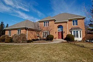 6N715 Foxborough Rd photo 1