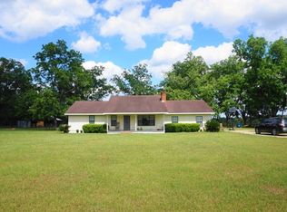 8 Crews Ln, Patterson, GA 31557