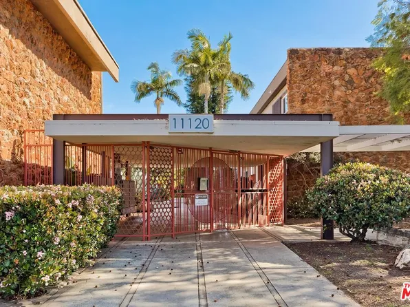 11120 Queensland St Unit C26, Los Angeles, CA 90034