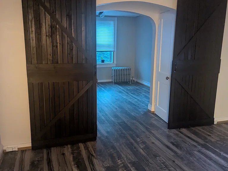 1221 S Webster Ave #2 — Photo 8