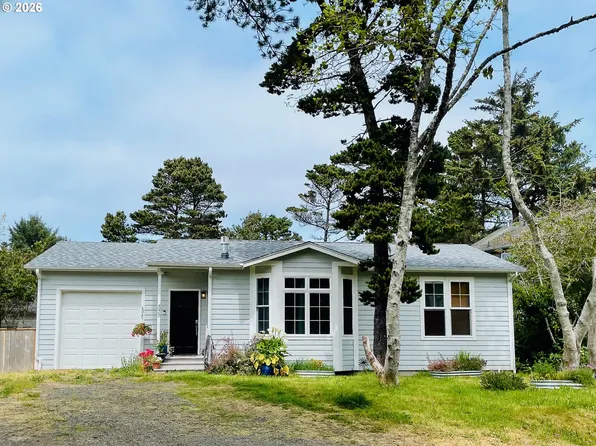 335 SW South Point St, Depoe Bay, OR 97341