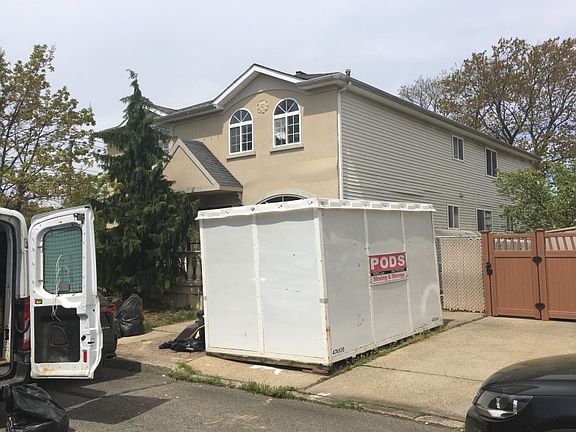 3rd image of 129 Salamander Ct