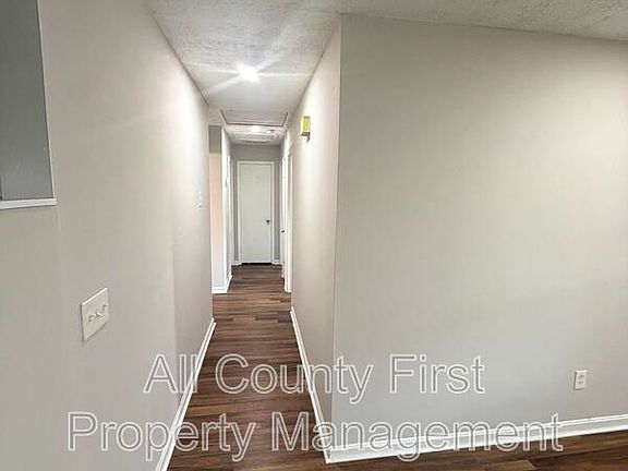 4th image of 3707 W Austin Ct