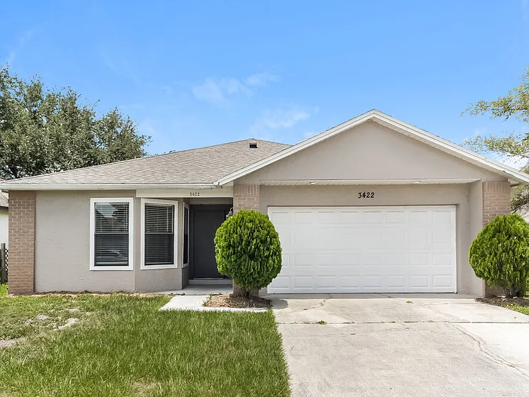 3422 Burlington Dr — Photo 1