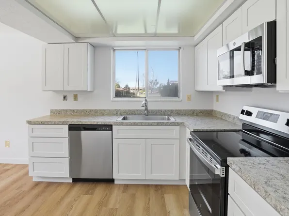 856 E 5575 S, South Ogden, UT 84405