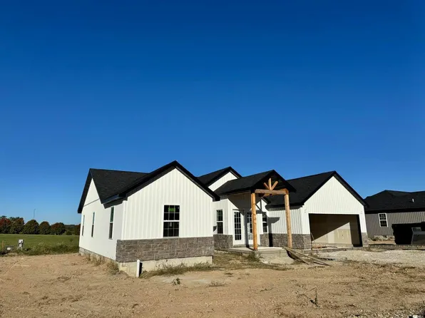 2603 M Country Dr, Mountain Grove, MO 65711