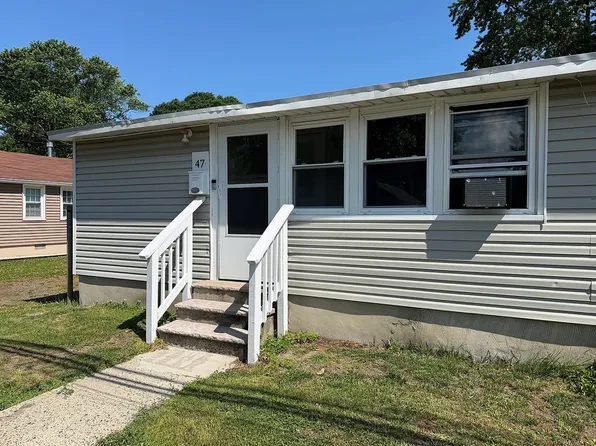 47 Sycamore Ave, Middletown, NJ 07748