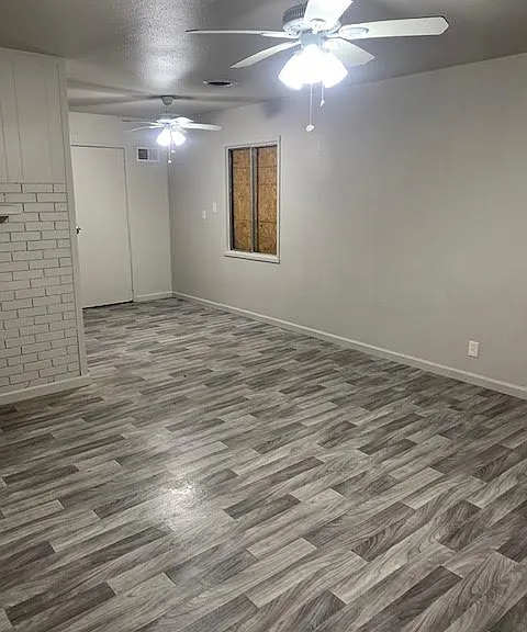 734 Saint Nicholas Dr — Photo 19
