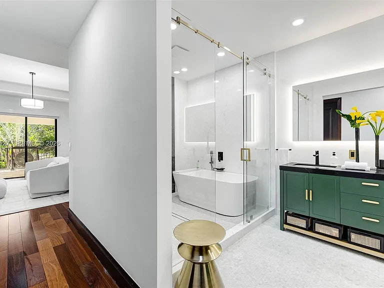 3020 McDonald St #22 — Photo 21