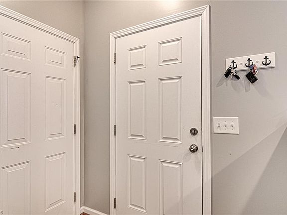 3rd image of 6459 Coral Vine Way