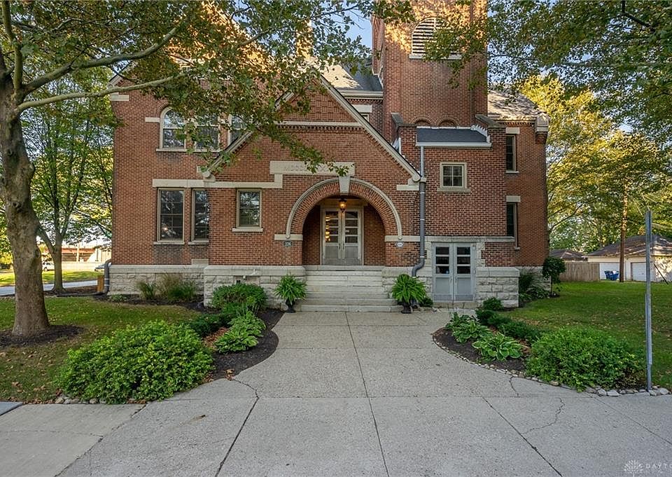 1st image of 226 McDaniel St APT 250