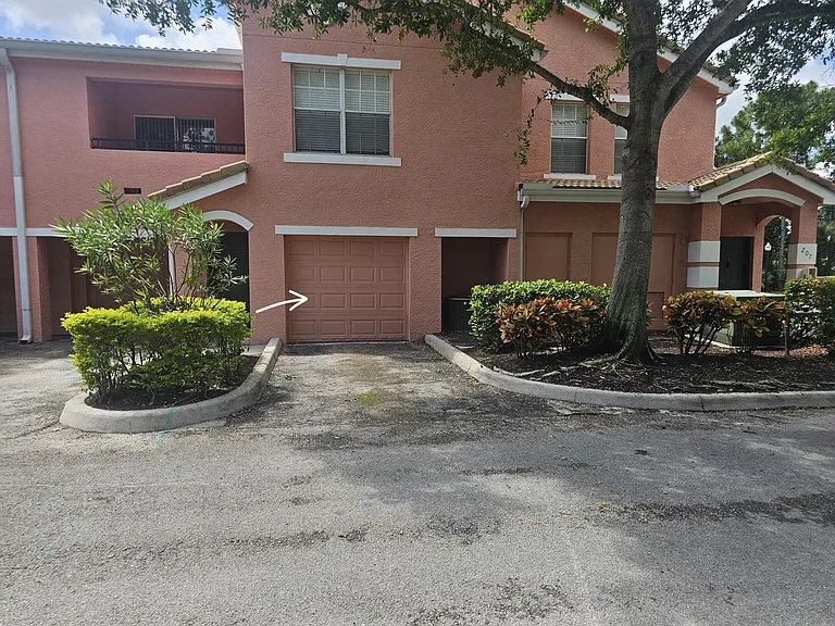 112 SW Peacock Blvd #7-101 — Photo 15