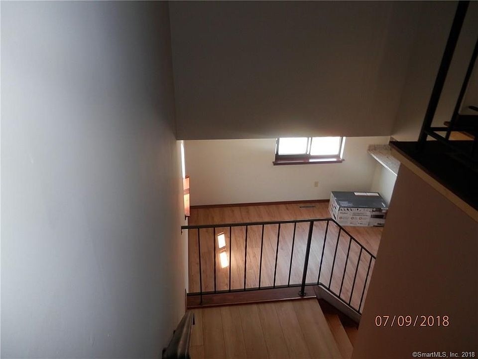 2nd image of 233 Derby Ave Unit 309