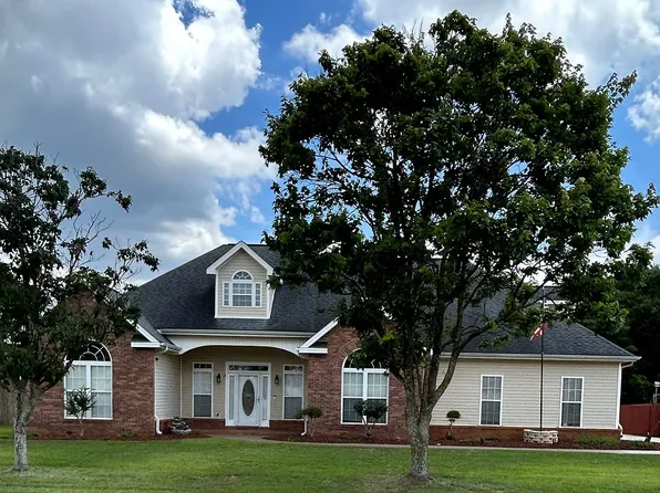 217 Rose Hill Dr, Warner Robins, GA 31088