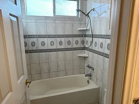 3846 Mapleview Ct — Photo 3