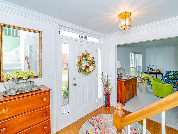 4th image of 200 Wickfield Dr